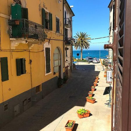 Le Case Di Mia Marciana Marina  Exterior photo